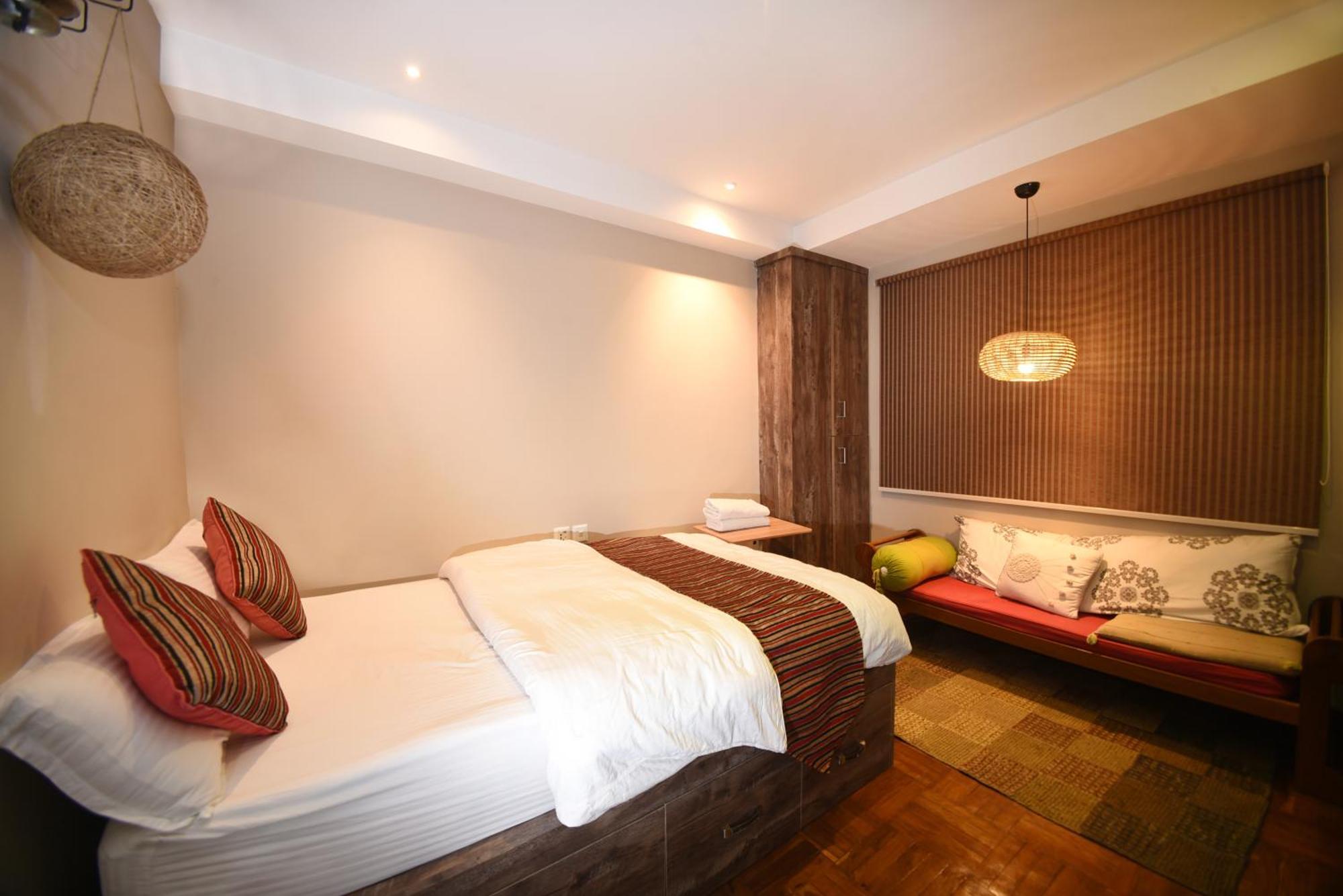 Mums Homestay & Studio Apartments Kathmandu Exteriör bild