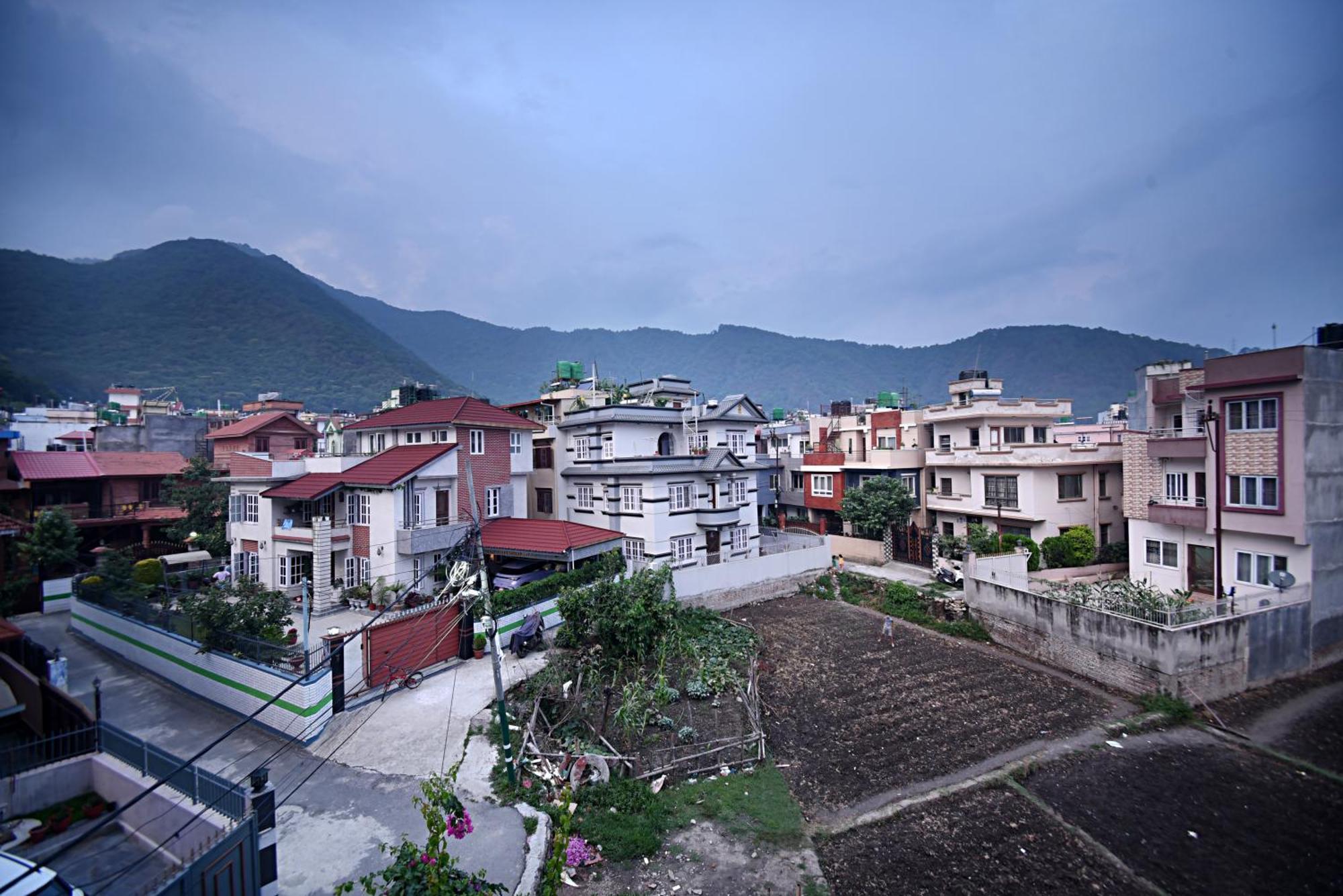 Mums Homestay & Studio Apartments Kathmandu Exteriör bild