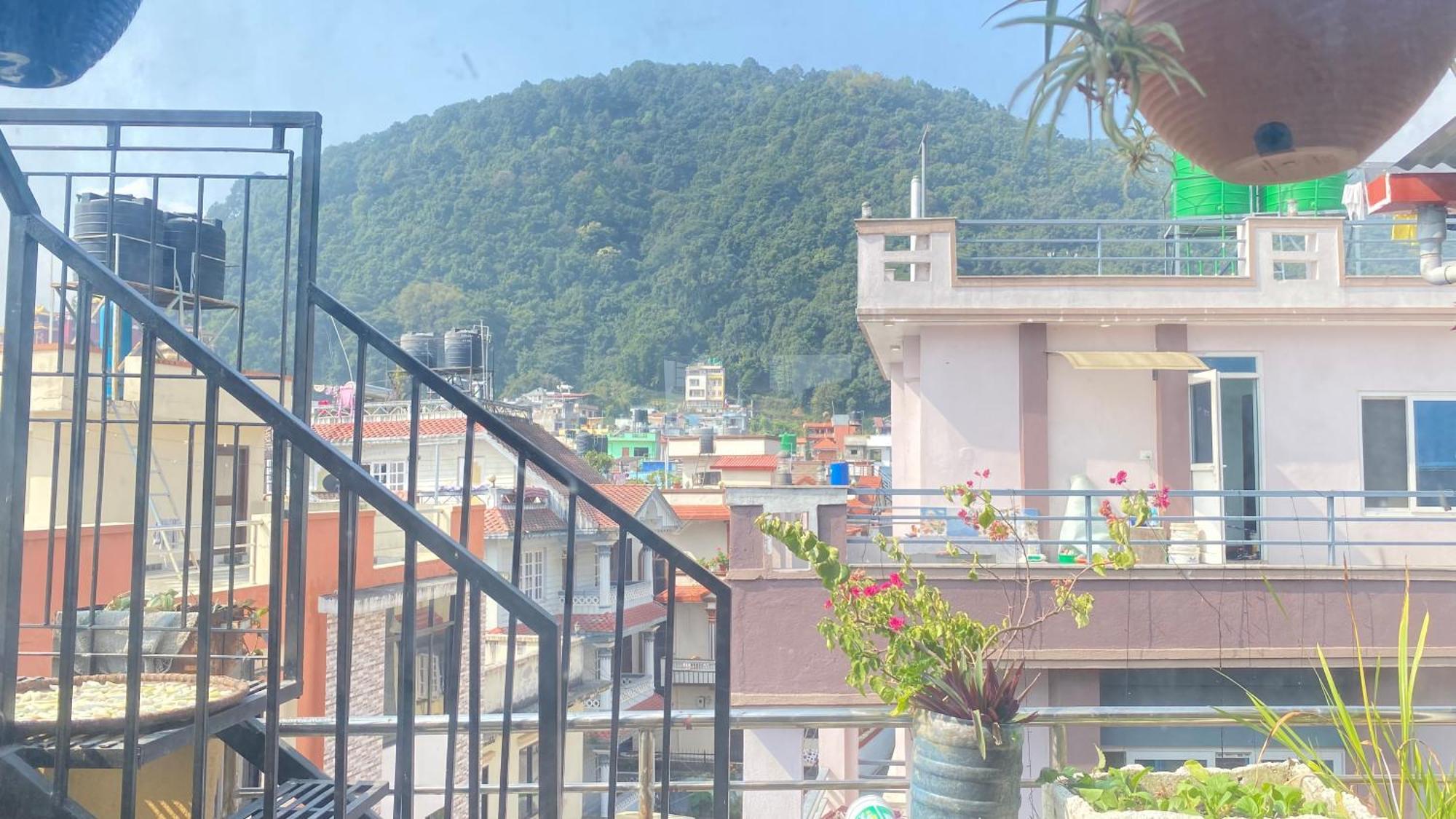 Mums Homestay & Studio Apartments Kathmandu Exteriör bild