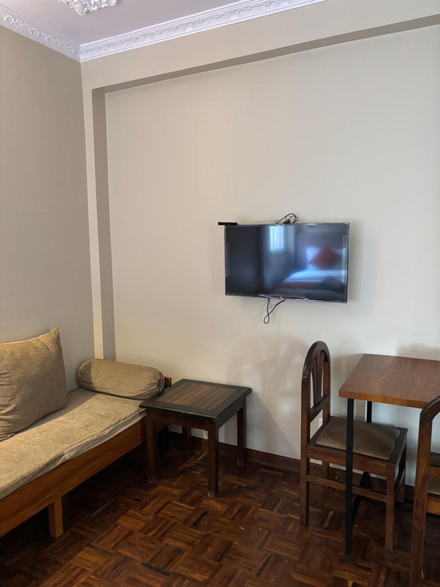 Mums Homestay & Studio Apartments Kathmandu Exteriör bild